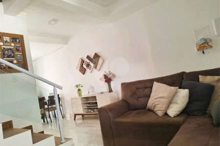 Casa à venda com 2 suítes no condomínio Residencial Américo de Figueiredo, Sorocaba - SP