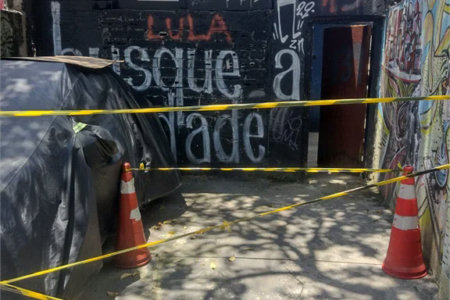 Sobrado à venda ou para alugar com 4 quartos em Vila Madalena, São Paulo, SP