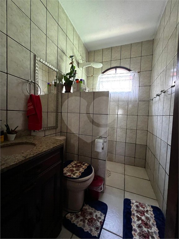 Casa à venda com 3 quartos, sendo 1 suíte, no Centro, Guararema, SP