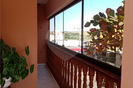 Casa à venda com 3 quartos, sendo 1 suíte, em Salto de São José, Salto, SP