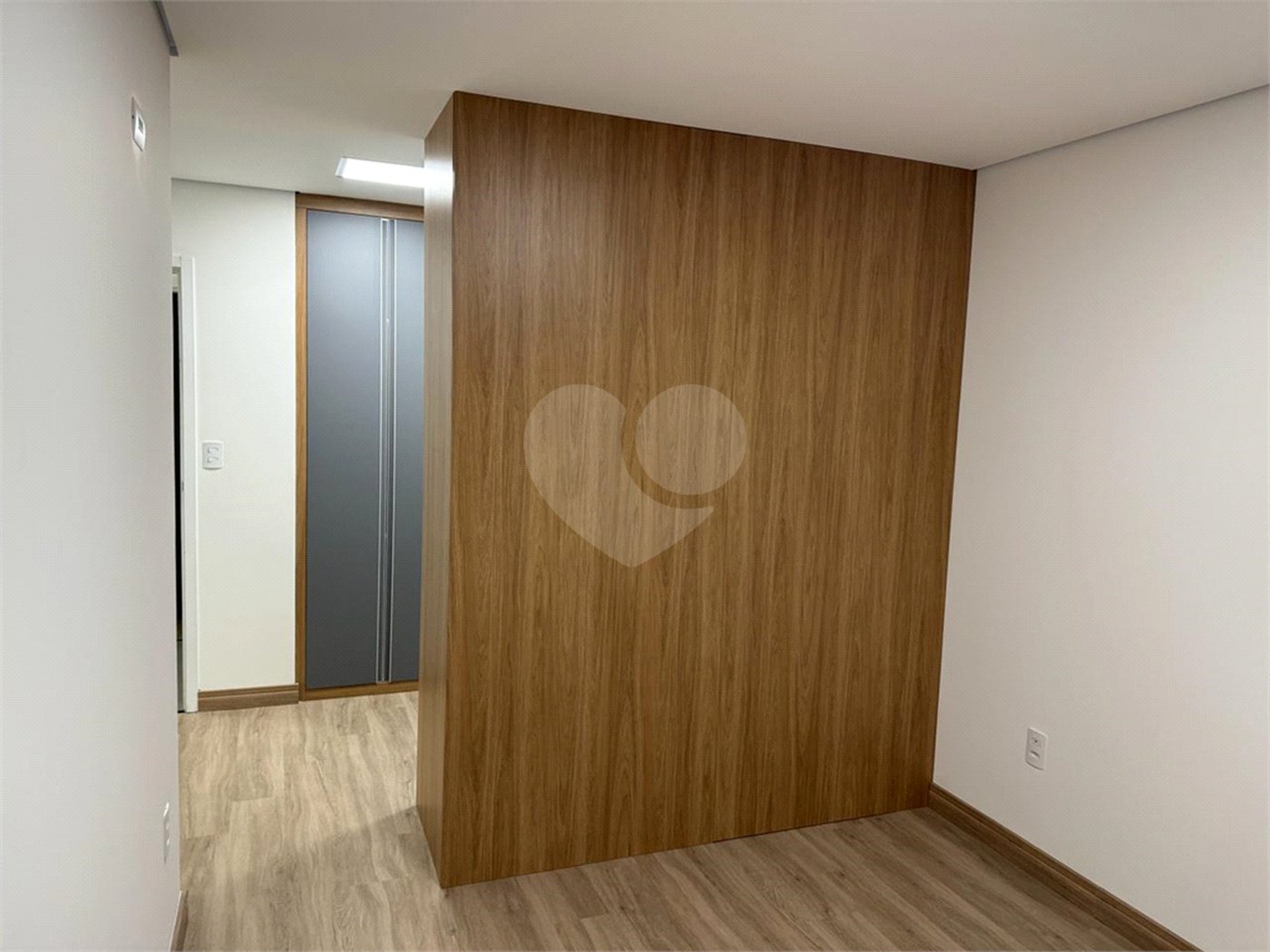 Apartamento à venda com 3 suítes em Parque Campolim, Sorocaba, SP