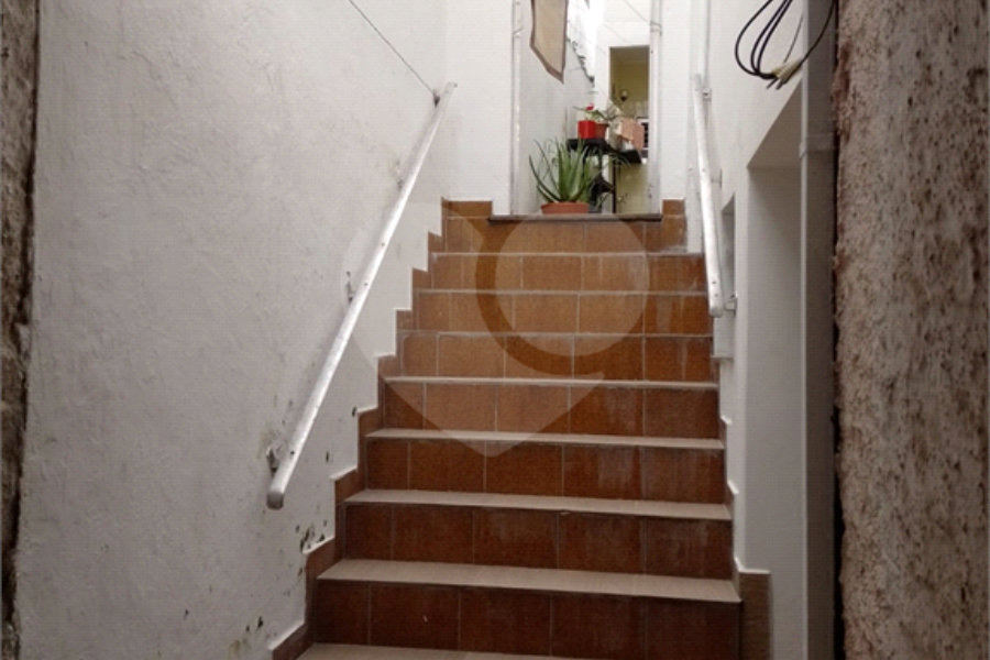 Sobrado à venda com 8 quartos, sendo 3 suítes, em Tucuruvi, São Paulo, SP