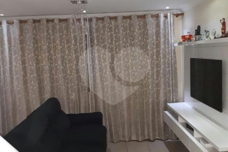 Sobrado à venda com 3 quartos, sendo 1 suíte,  em Tremembé, São Paulo, SP