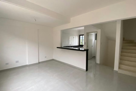 Casa com 2 dormitórios à venda, 95 m² por R$ 585.000,00 - Macuco - Santos/SP