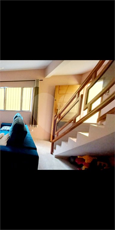 Casa à venda com 2 quartos, sendo 1 suíte, no condomínio Residencial Mirage, Mogi das Cruzes - SP