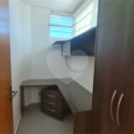 Sobrado à venda com 3 suítes em Vila Nastri, Itapetininga, SP