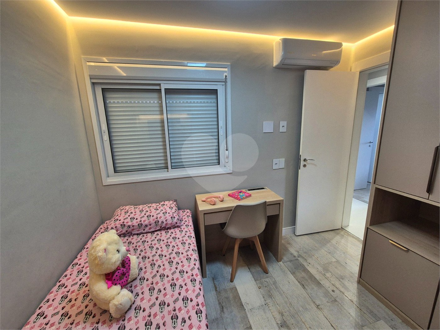Apartamento à venda com 3 quartos, sendo 2 suítes, em Jardim Caboré, São Paulo, SP