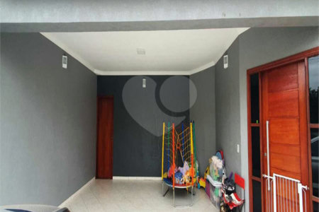 Casa à venda com 3 suítes no condomínio Portal dos Ipês, Indaiatuba - SP