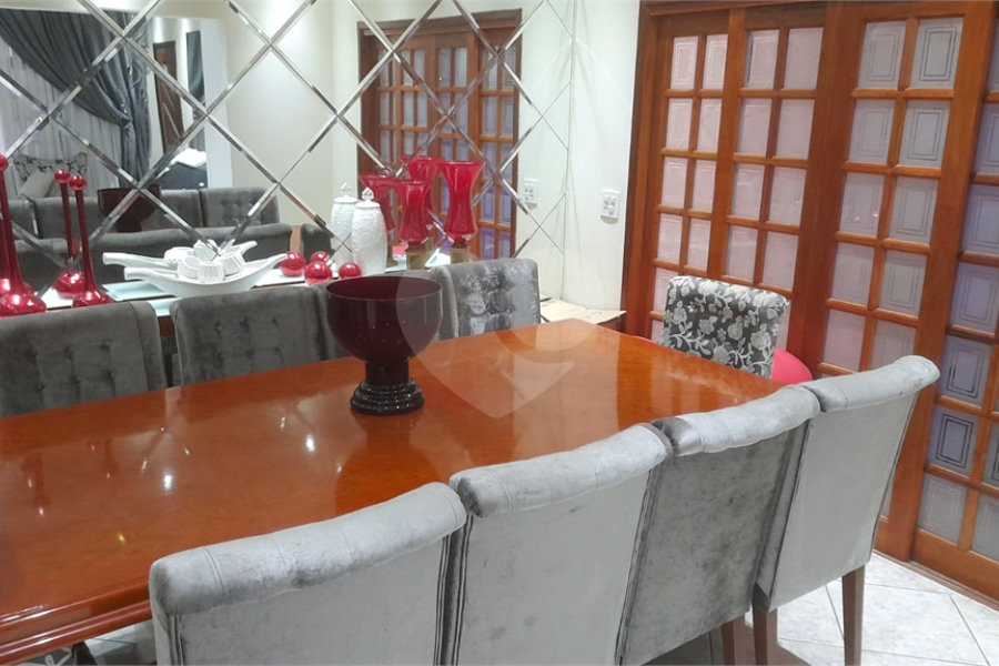Sobrado à venda com 4 quartos, sendo 3 suítes, em Casa Verde, São Paulo, SP