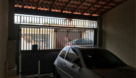 Casa à venda com 2 quartos em Jardim Nova Poá, Poá, SP