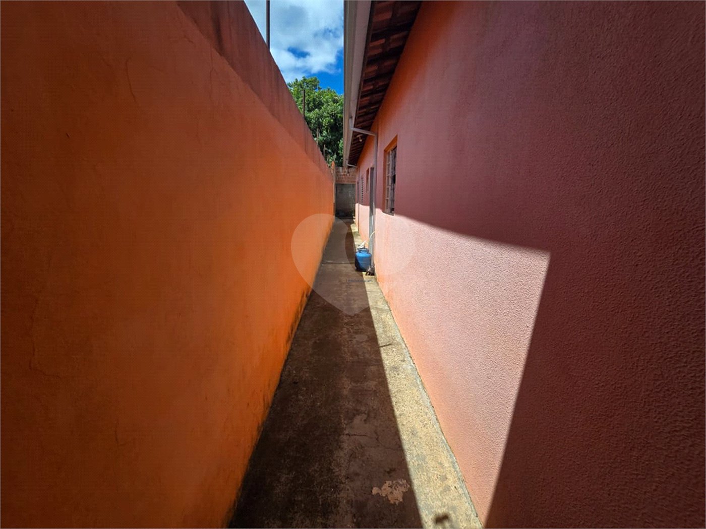 Casa à venda com 2 quartos em Vila Carvalho, Itapetininga, SP