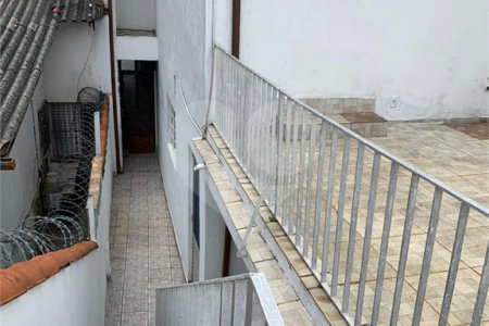 Sobrado à venda com 3 quartos em Vila Progredior, São Paulo, SP