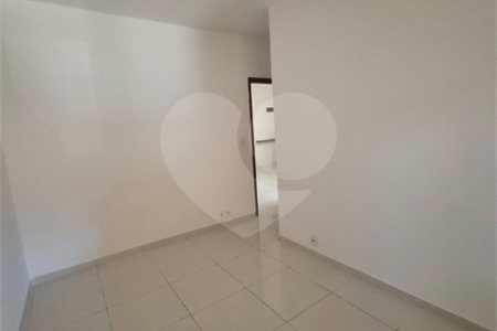 Casa à venda com 2 quartos em Campo Grande, Rio de Janeiro, RJ