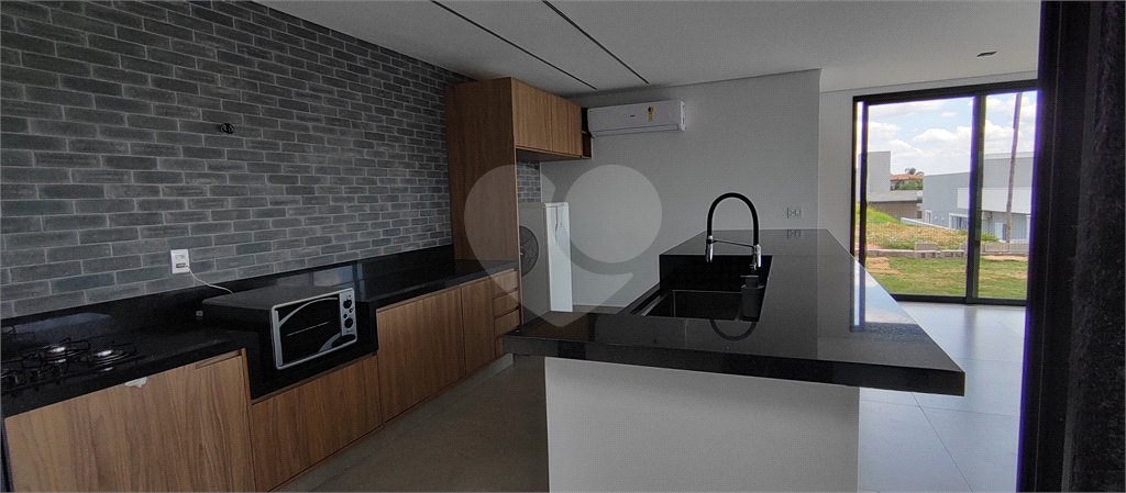 Casa à venda com 4 suítes no condomínio Campos de Santo Antonio II, Itu - SP