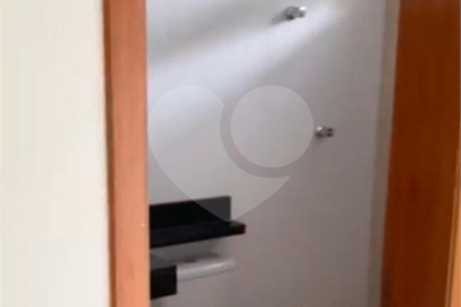 Sobrado à venda com 3 quartos, sendo 1 suíte,  em Penha de França, São Paulo, SP