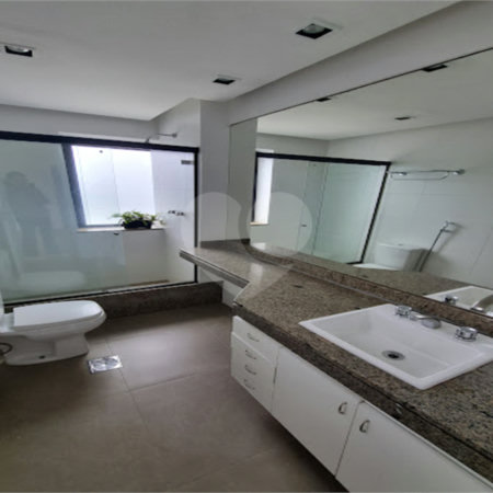 Apartamento à venda com 2 quartos, sendo 1 suíte,  em Barra da Tijuca, Rio de Janeiro, RJ
