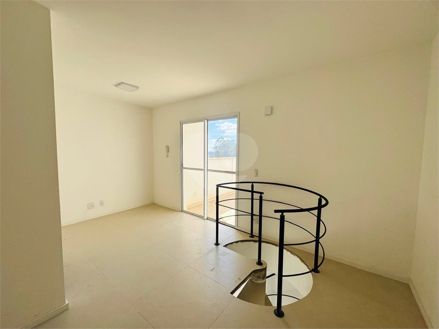 Cobertura à venda com 2 quartos em Vila Nova Bonsucesso, Guarulhos, SP