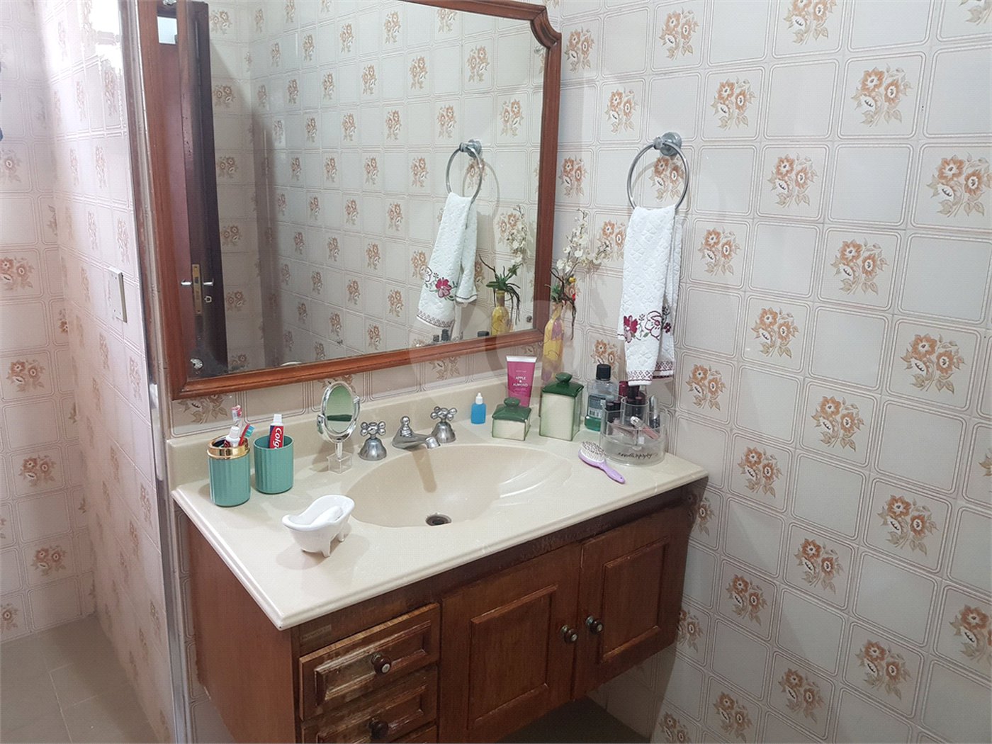 Sobrado à venda com 3 quartos, sendo 1 suíte, em Campo Grande, São Paulo, SP