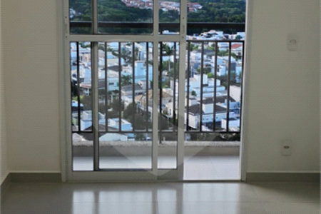 Apartamento à venda com 2 quartos em Zona Industrial, Sorocaba, SP