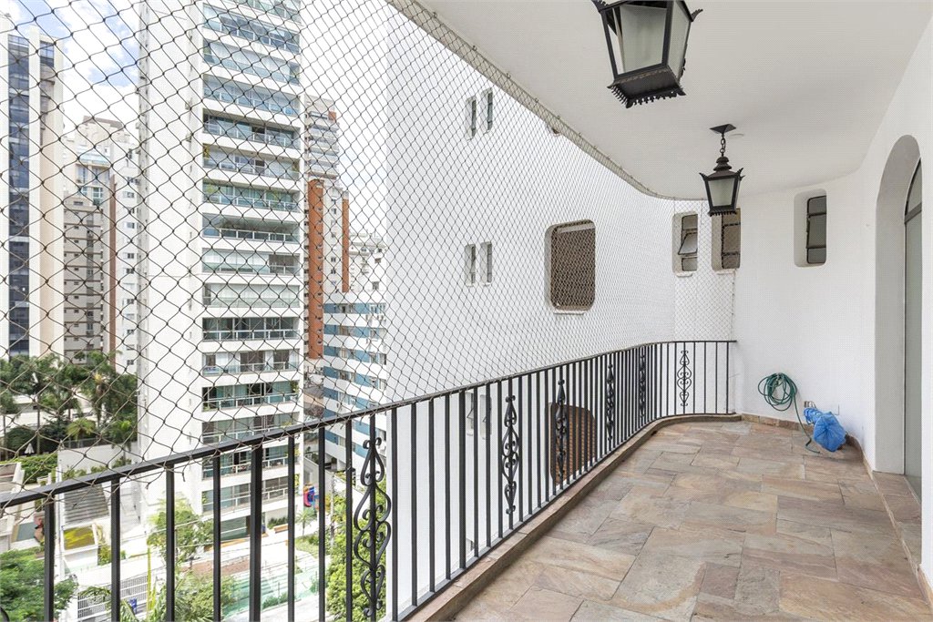 Apartamento à venda com 4 suítes em Jardim Paulista, São Paulo, SP