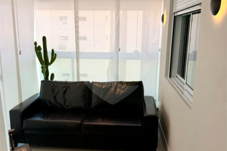 Apartamento à venda com 2 suítes em Parque Bandeirante, Santo André, SP