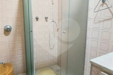 Casa à venda com 3 quartos, sendo 1 suíte, em Lapa, São Paulo, SP