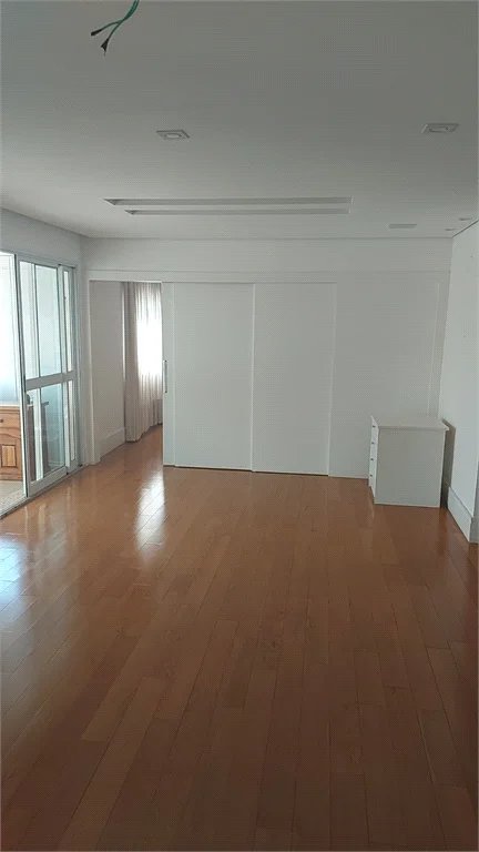 Apartamento à venda com 3 suítes em Vila Andrade, São Paulo, SP