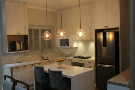 Casa à venda com 3 quartos, sendo 2 suítes, no condomínio Residencial Mantova, Indaiatuba - SP