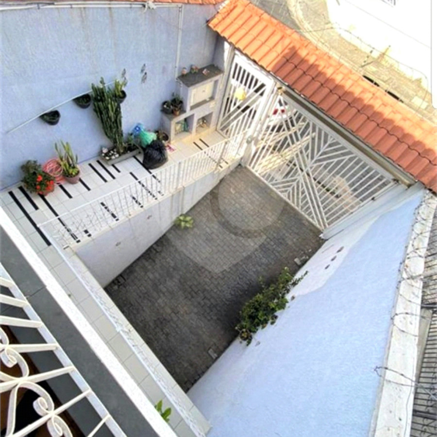 Sobrado à venda com 4 quartos, sendo 1 suíte, em Vila Mazzei, São Paulo, SP