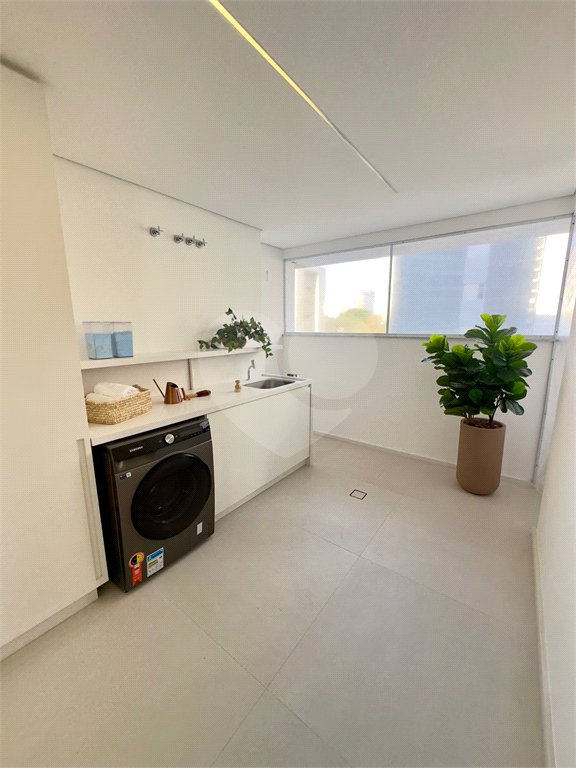 Apartamento à venda com 4 suítes em Brooklin Paulista, São Paulo, SP