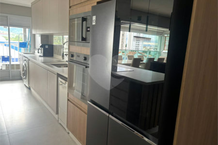Apartamento à venda com 3 suítes em Vila Mogilar, Mogi das Cruzes, SP