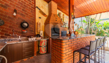 Sobrado à venda com 3 quartos, sendo 1 suíte,  em Jardim França, São Paulo, SP