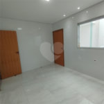 Sobrado à venda, 3 suítes, garagem, a 300 m do metrô Vila Matilde