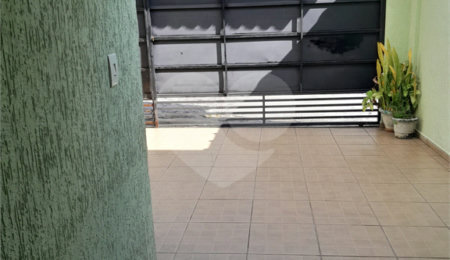 Casa à venda com 4 suítes em Vila Gumercindo, São Paulo, SP