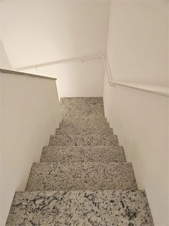 Casa à venda com 2 suítes em Jardim Pinheiros, São Paulo, SP