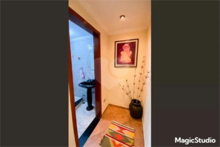 Casa com 540m² , 5 dormitórios , sendo 4 suítes , 10 vagas , à venda no bairro Jardim , em Santo André