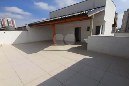 Apartamento com 80m² , 2 dormitórios , sendo 1 suíte , 1 vaga , à venda no bairro Humaitá em Santo André.