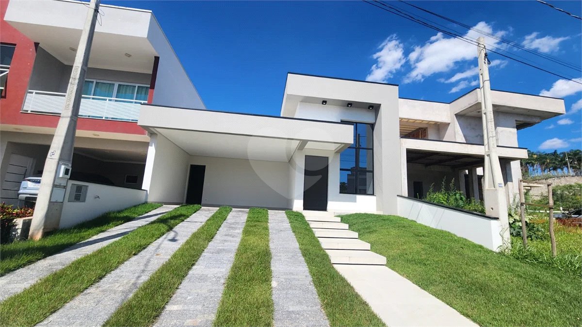 Casa Térrea Recém-Construída à Venda no Condomínio Portal do Bosque – Louveira/SP
