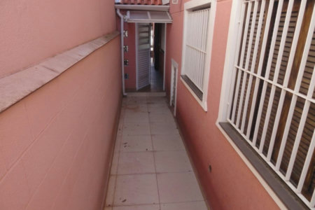 Sobrado à venda com 3 quartos, sendo 1 suíte, em Parque Ipê, São Paulo, SP