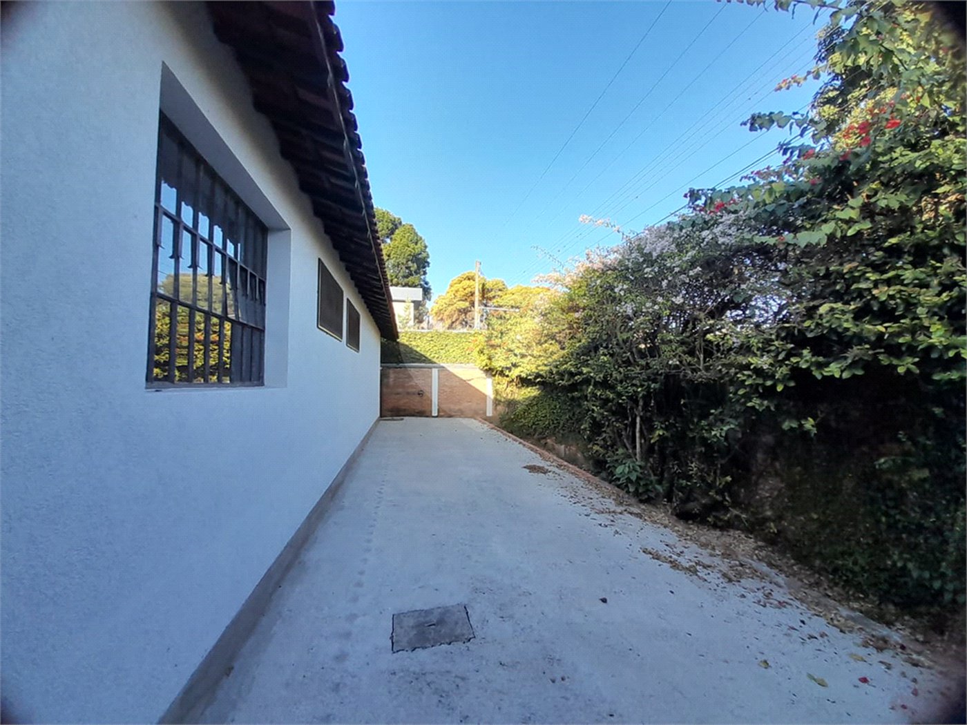 Casa de Alto Padrão à Venda e Locação no Parque Santa Mônica - São Carlos