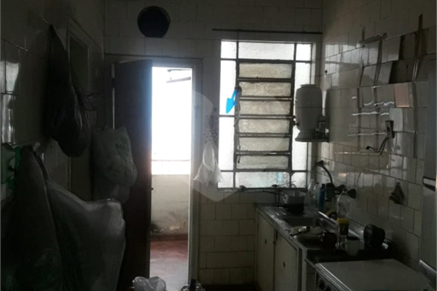 APARTAMENTO DE 3 QUARTOS À VENDA NO PARAÍSO