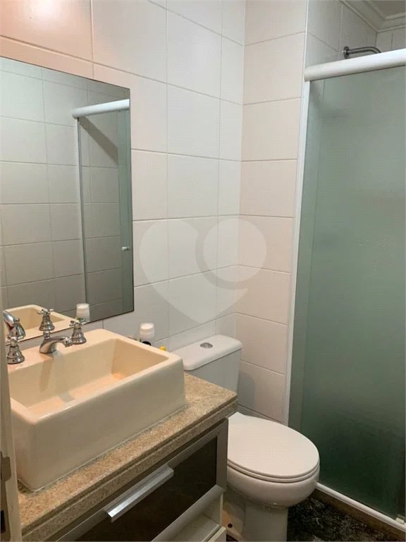 Apartamento com 130m² , 3 dormitórios , sendo 1 suíte , 2 vagas , à venda no bairro Campestre em Santo André.