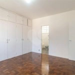 Apartamento à venda com 4 quartos, sendo 1 suíte, em Pinheiros, São Paulo, SP