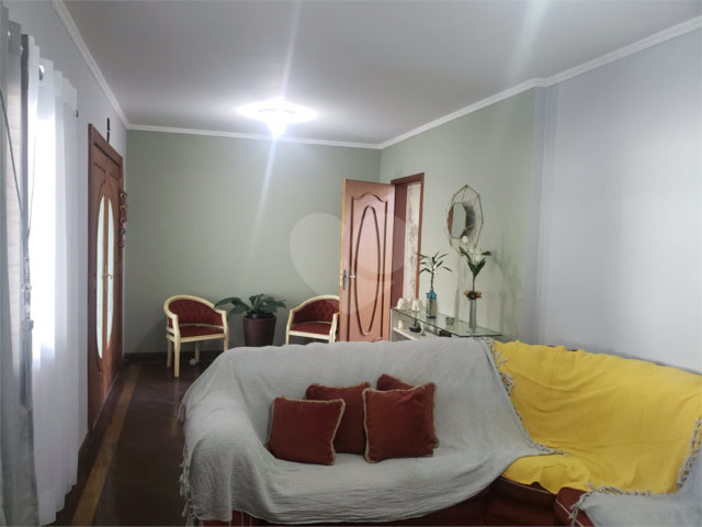 Sobrado à venda com 5 quartos, sendo 3 suítes,  em Jaçanã, São Paulo, SP