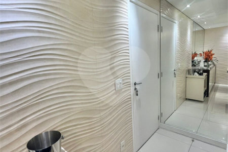 Apartamento à venda com 3 quartos, sendo 1 suíte, em Jardim das Vertentes, São Paulo, SP