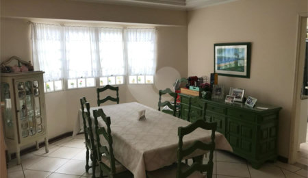 Casa à venda com 4 quartos, sendo 2 suítes,  em Jardim Armênia, Mogi das Cruzes, SP
