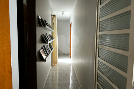 Casa à venda com 4 quartos em Jardim das Estações (vila Xavier), Araraquara, SP
