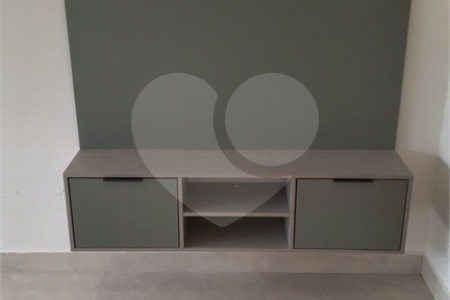 Casa em condomínio à venda com 2 quartos em Vila Rosa, São Paulo, SP