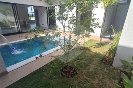 Casa à venda com 3 suítes no condomínio London Park, Indaiatuba - SP
