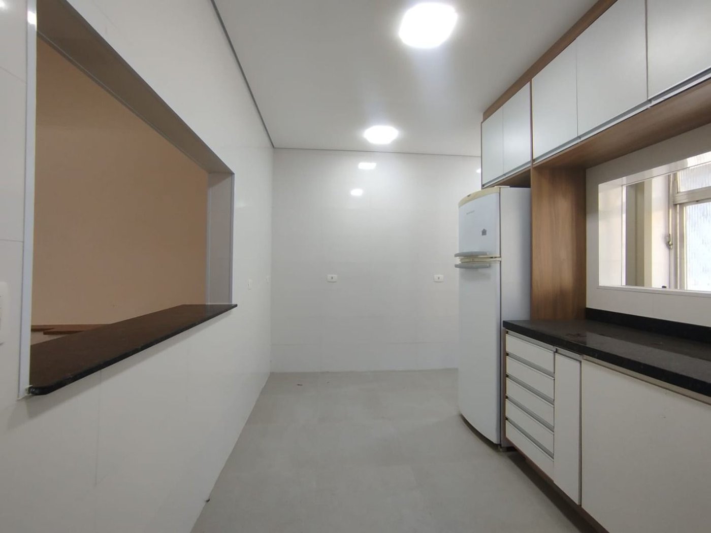 Casa com 2 dormitórios à venda, 82 m² por R$ 599.000,00 - Embaré - Santos/SP